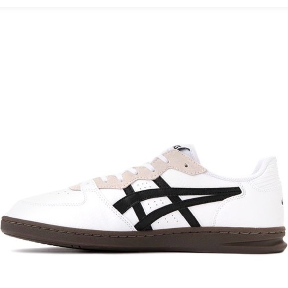 10 ASICS Skyhand OG Sneakers Shoes Mens 8.5 white black brown ivory trending - Picture 3 of 9